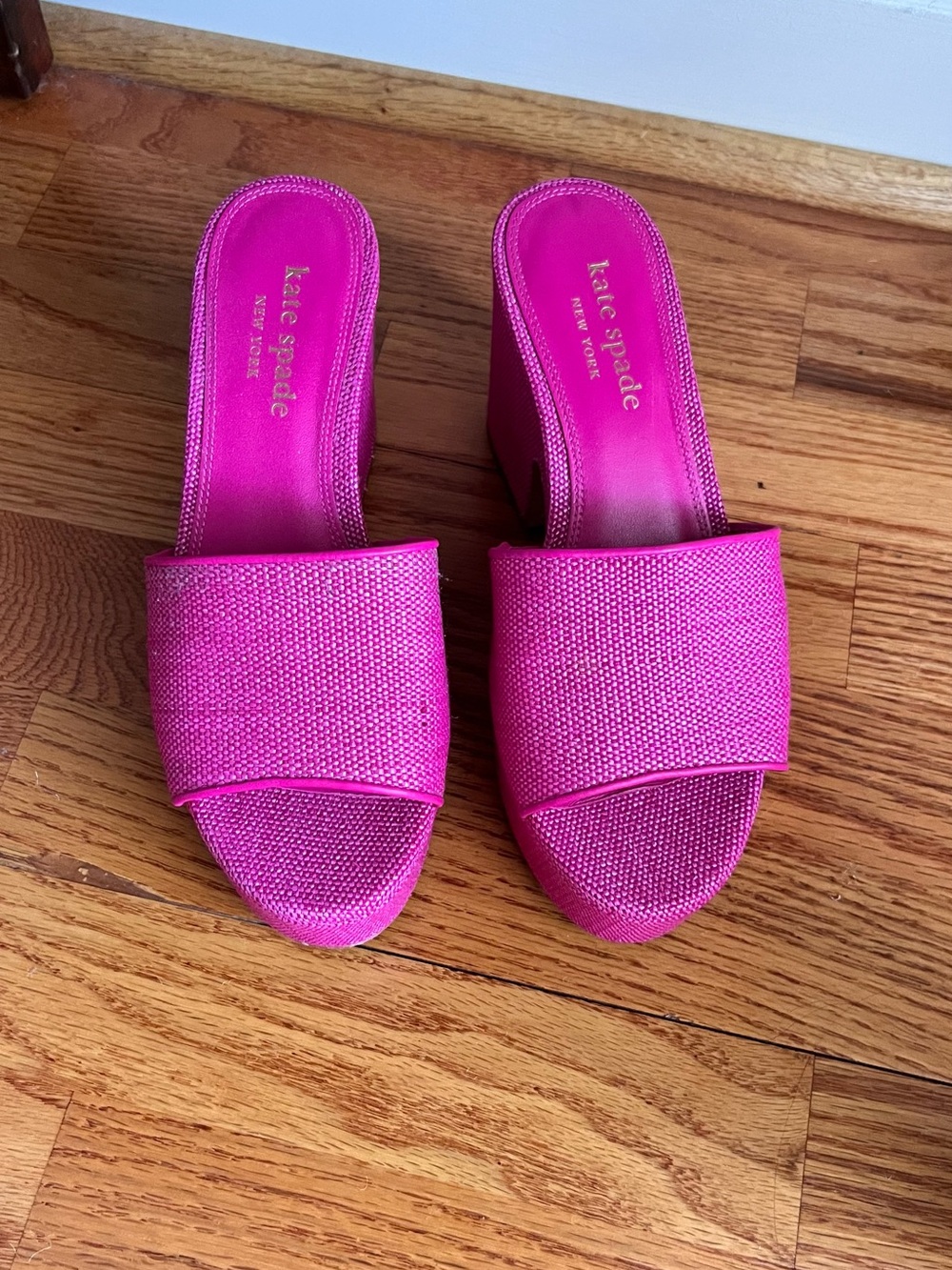 kate spade Fuchsia Textured Block Heel Slide Sandals ✨